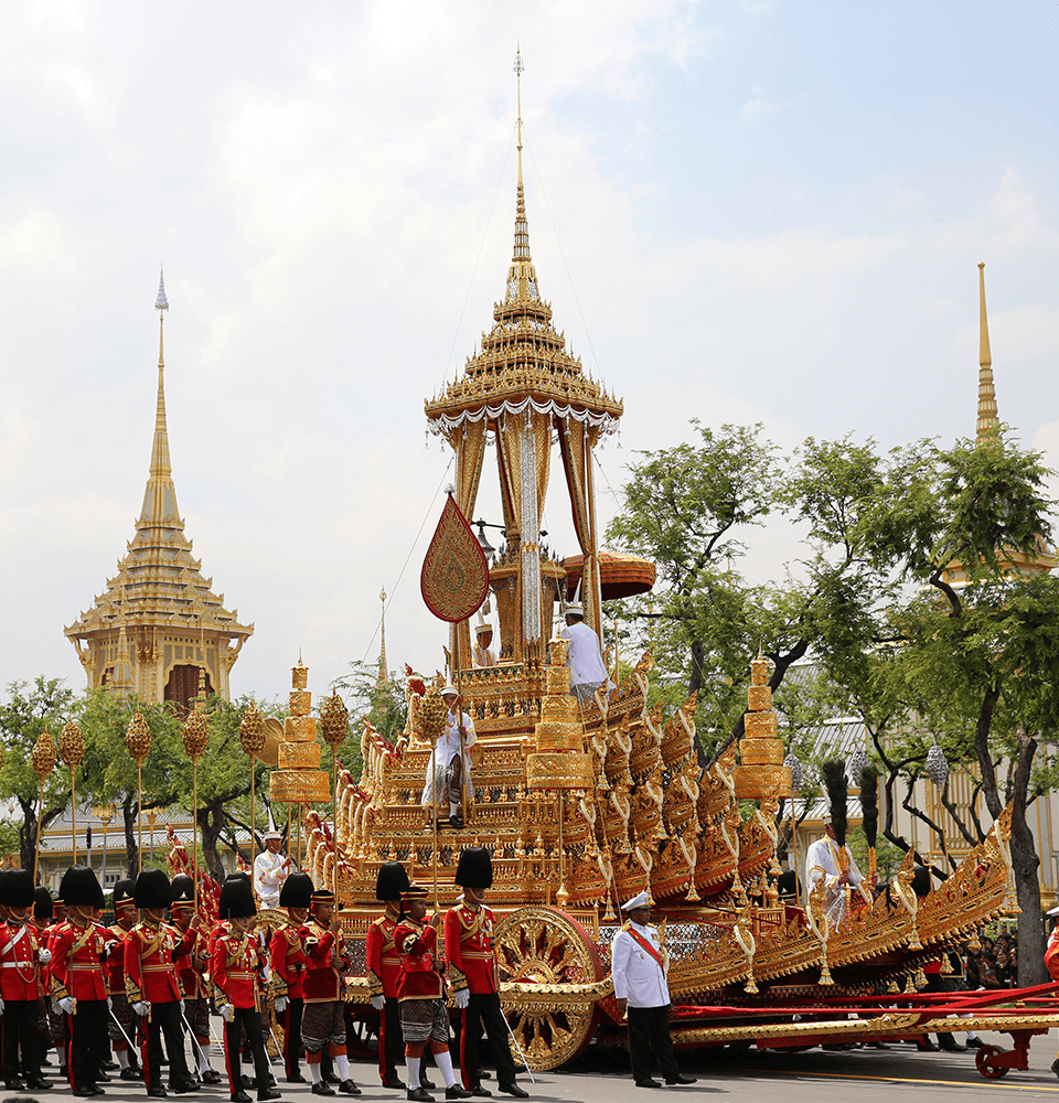 The second procession: Phra Maha Phichai Ratcharot